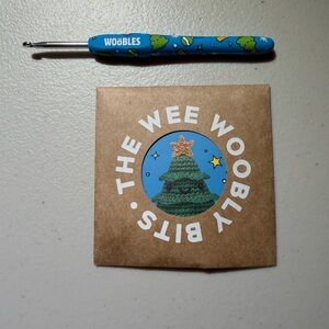Woobles glitter Douglas the Fir pattern and hook only